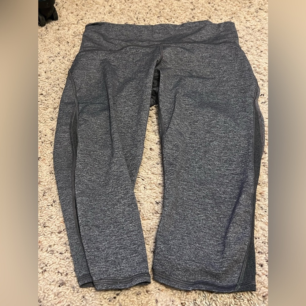 Lululemon capri leggings